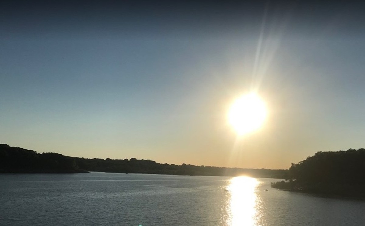 Check Out The 10 Largest Lakes in the State of Iowa Check Out The 10 Largest Lakes In The State Of Iowa